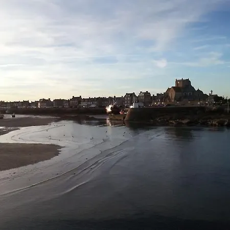 Lägenhet De Charme En Duplex Face Au Port De Barfleur