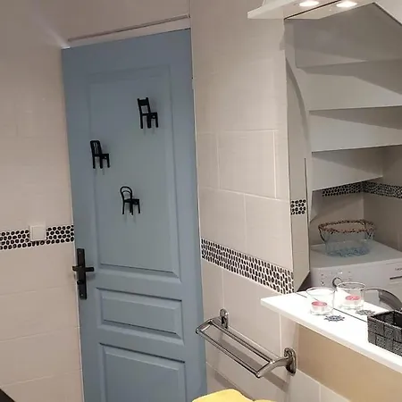 Appartementde Charme En Duplex Face Au Port De Barfleur