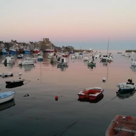 De Charme En Duplex Face Au Port De