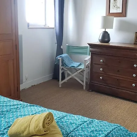 Appartementde Charme En Duplex Face Au Port De * Barfleur