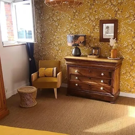 Appartementde Charme En Duplex Face Au Port De דירה *