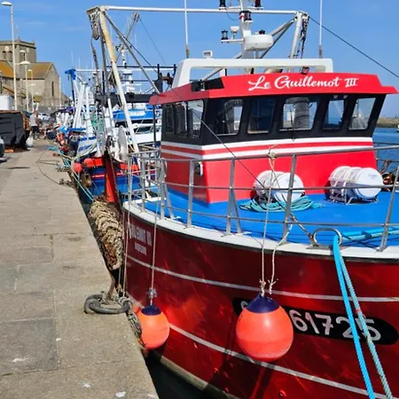 Appartementde Charme En Duplex Face Au Port De דירה *