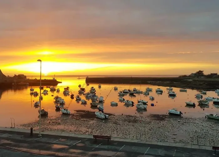 아파트 Appartementde Charme En Duplex Face Au Port De 바르플뢰르