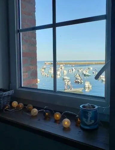 Appartementde Charme En Duplex Face Au Port De 아파트 *